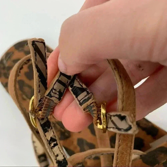 Jessica Simpson womens sandals size 10 40 brown gem t-strap flip flops - Picture 9 of 11